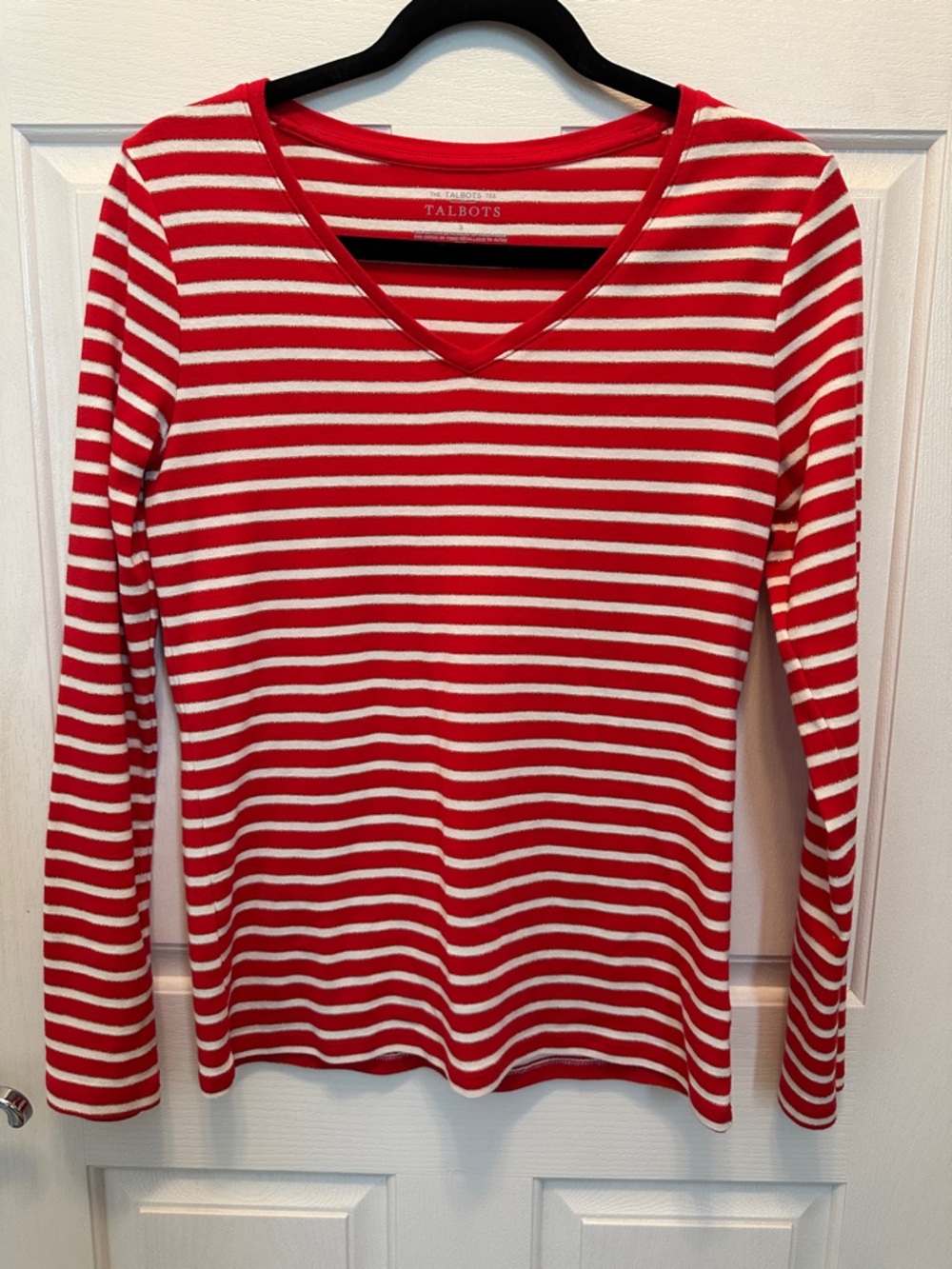 Talbots Red and White & Gold Striped V-Neck Long Sleeve Tee Size Small